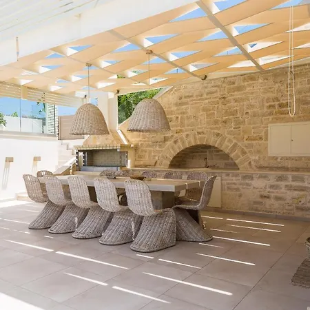 Moana Villa *